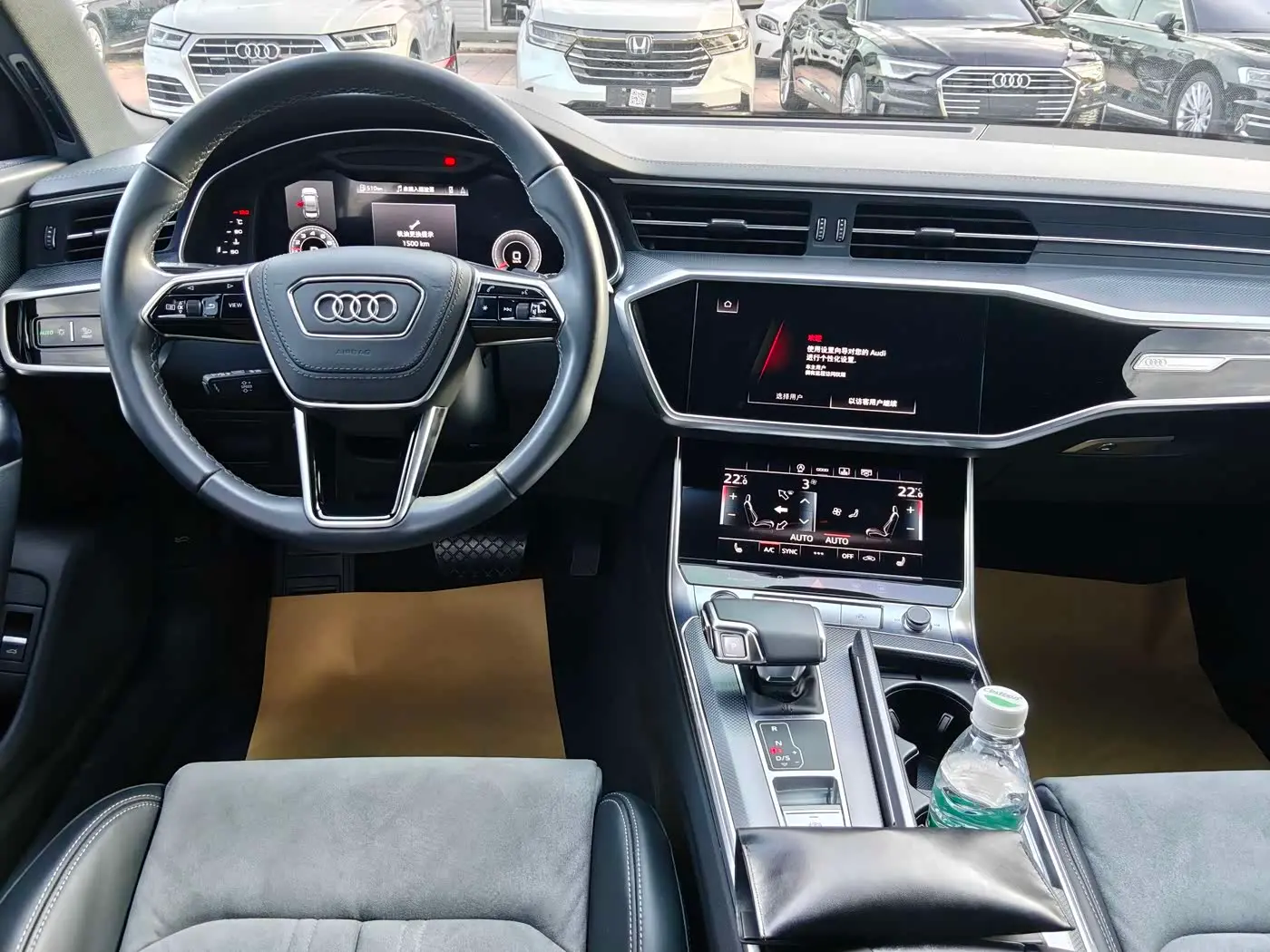 Audi A6L 2025 — Photo 10/13
