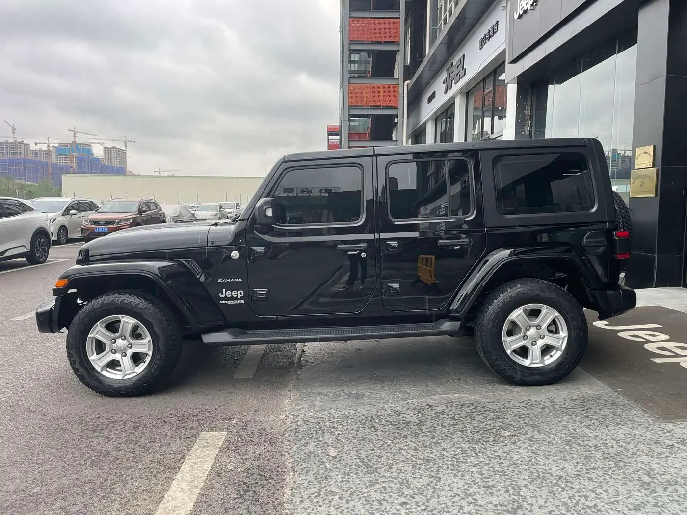 Jeep Wrangler 2018 — Фото 4/15