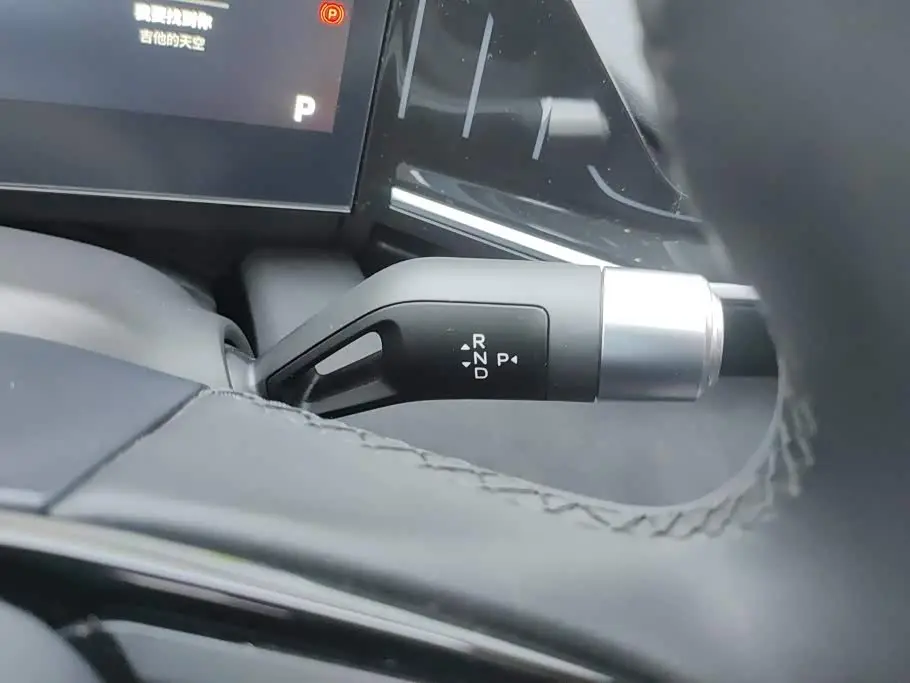 Geely Galaxy Galaxy L6 2024 — Photo 16/16