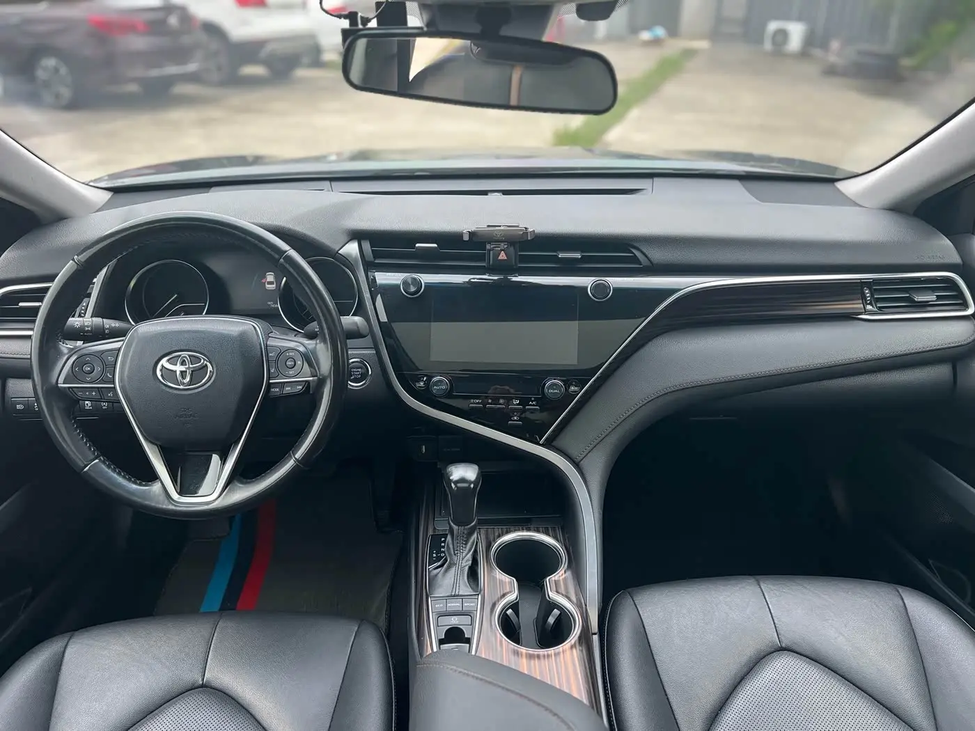 Toyota Camry 2020 — Фото 5/10