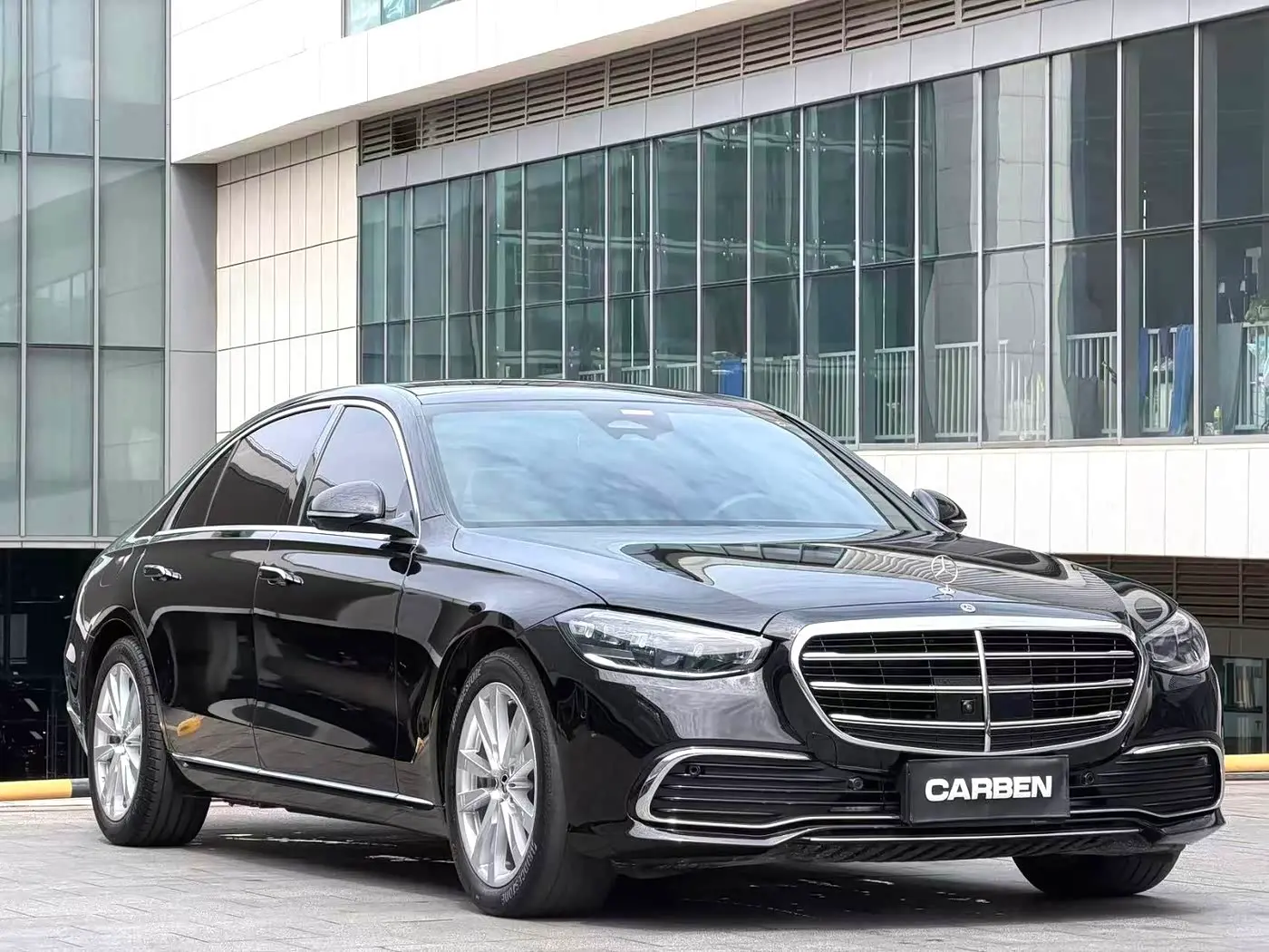 Mercedes-Benz S-Class 2024 — Photo 3/15