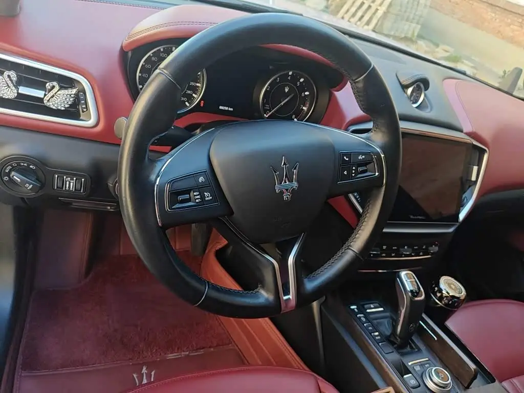 Maserati Ghibli 2021 — Şəkil 3/20