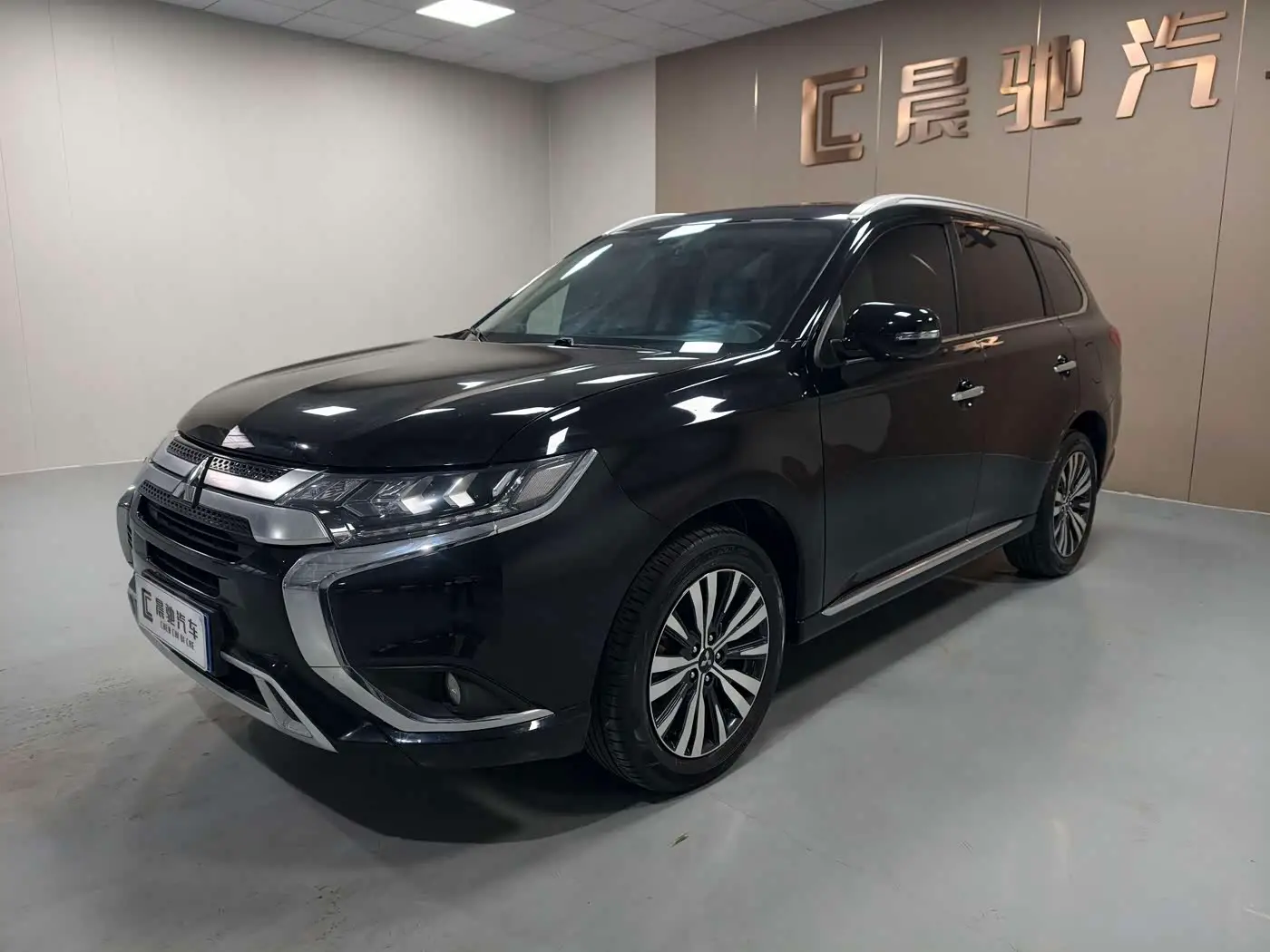 Mitsubishi Outlander, 2021