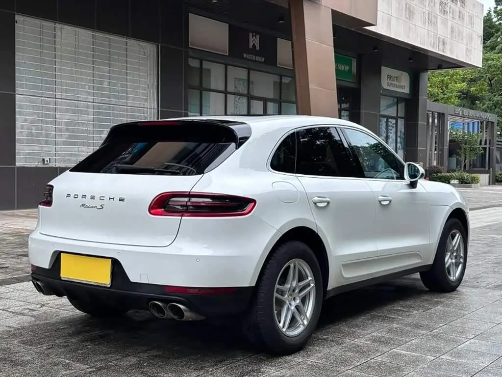 Porsche Macan 2016 — Photo 9/9