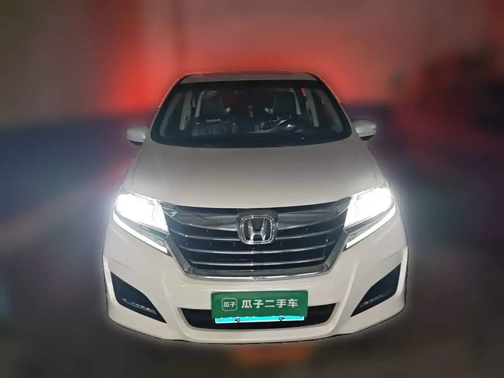 Honda Elysion 2019 — Photo 2/20