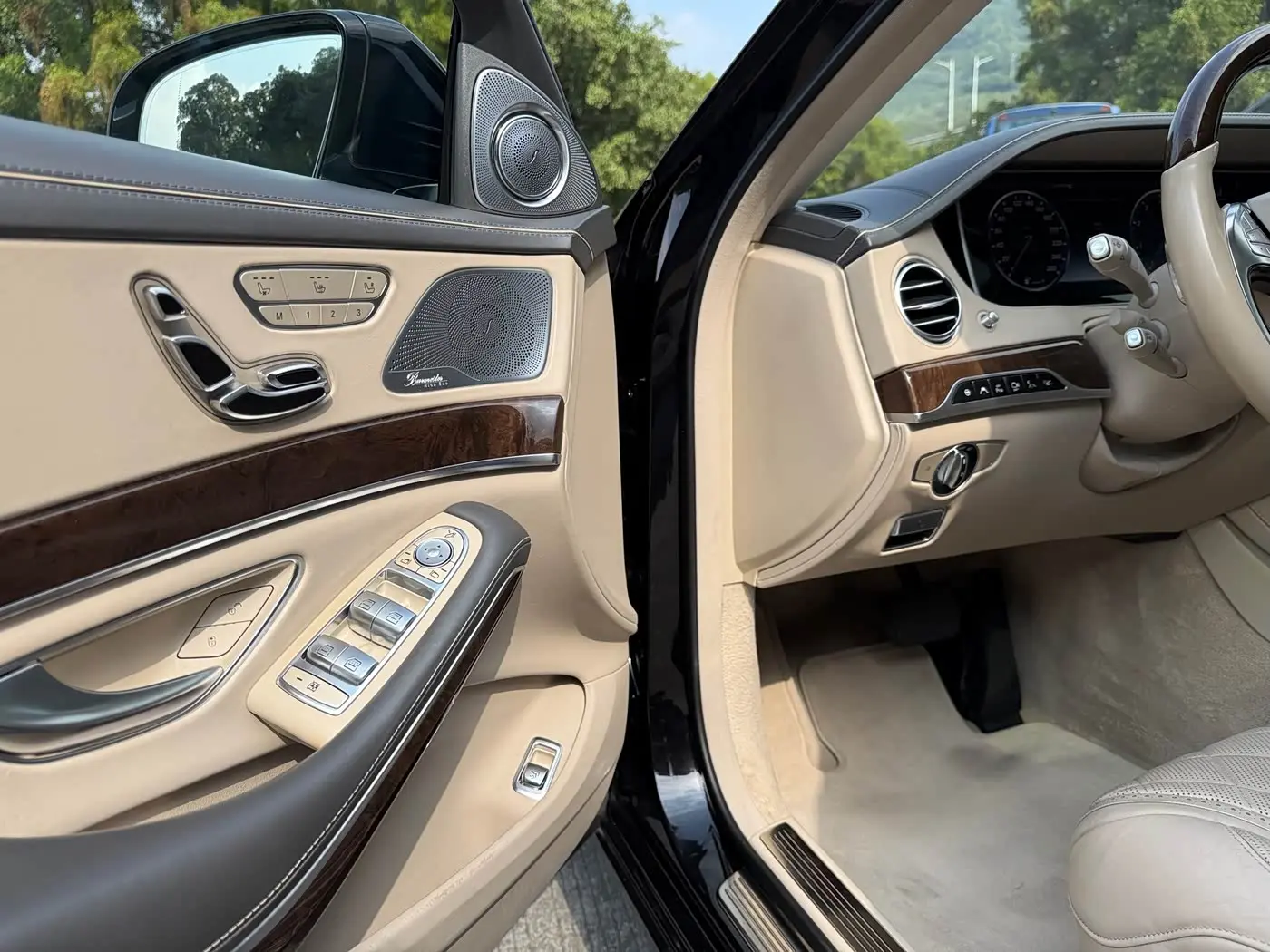 Mercedes-Benz Maybach S-Class 2017 — Фото 16/20