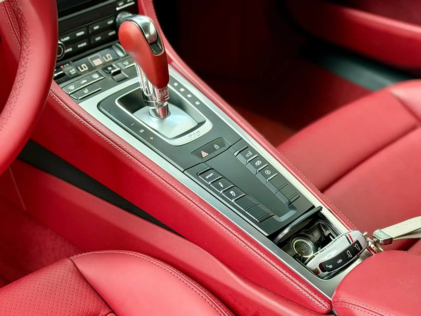 Porsche 718 2020 — Photo 7/13
