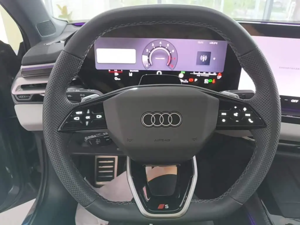 Audi A5L 2025 — Photo 17/20