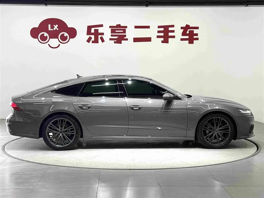 Audi A7 2022 — Photo 6/20