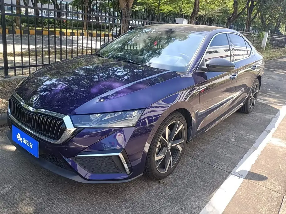 Škoda Octavia 2021 — Photo 1/16