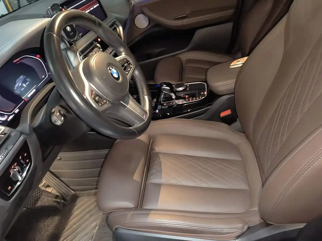 BMW X3 2022 — Şəkil 12/20