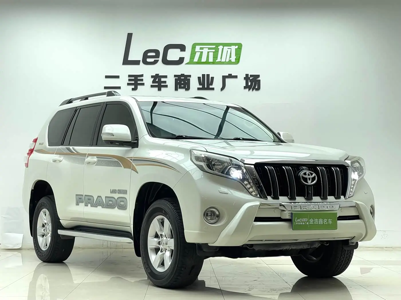 Toyota Prado 2017 — Фото 3/20