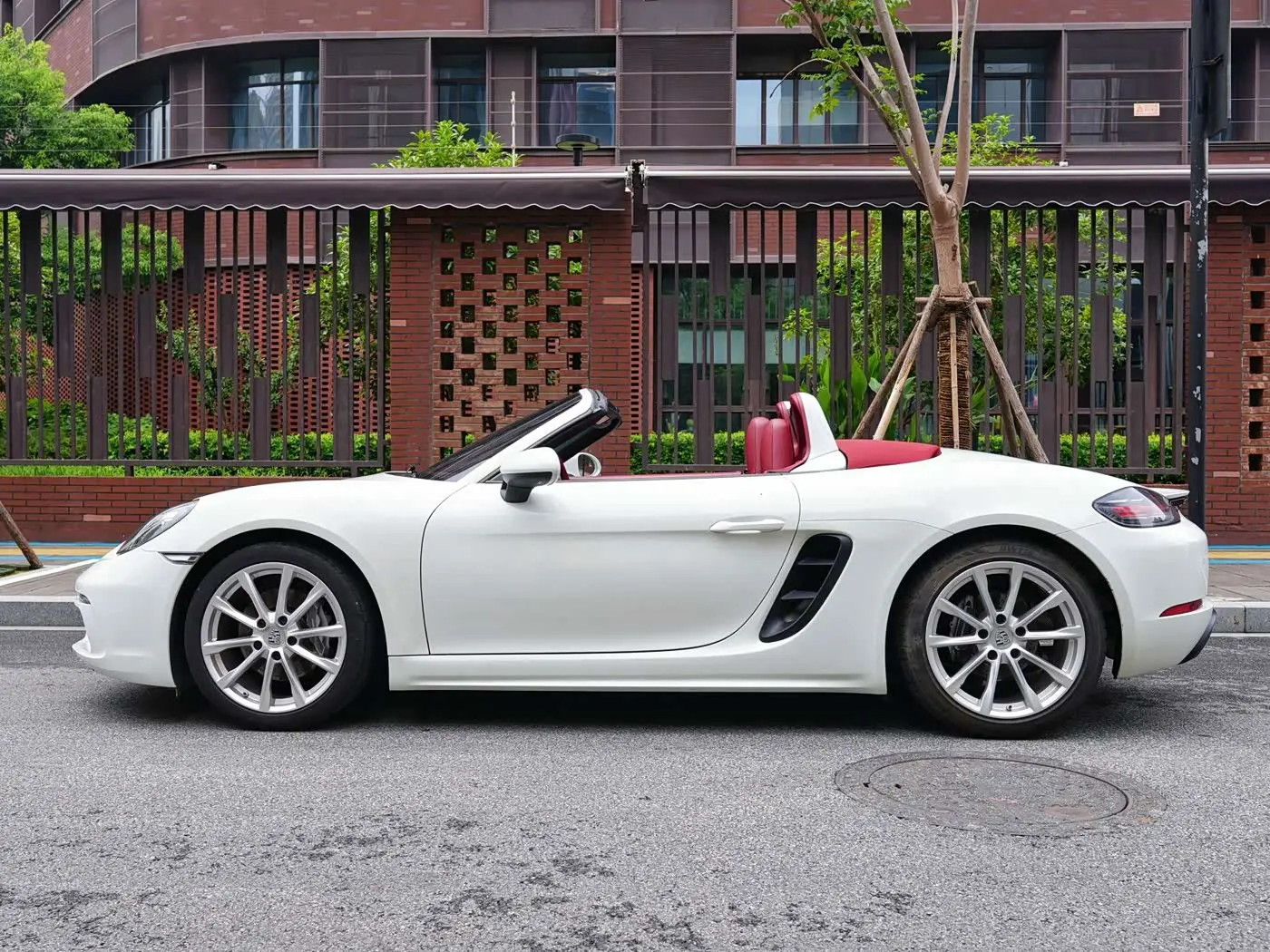 Porsche 718 2021 — Photo 3/12