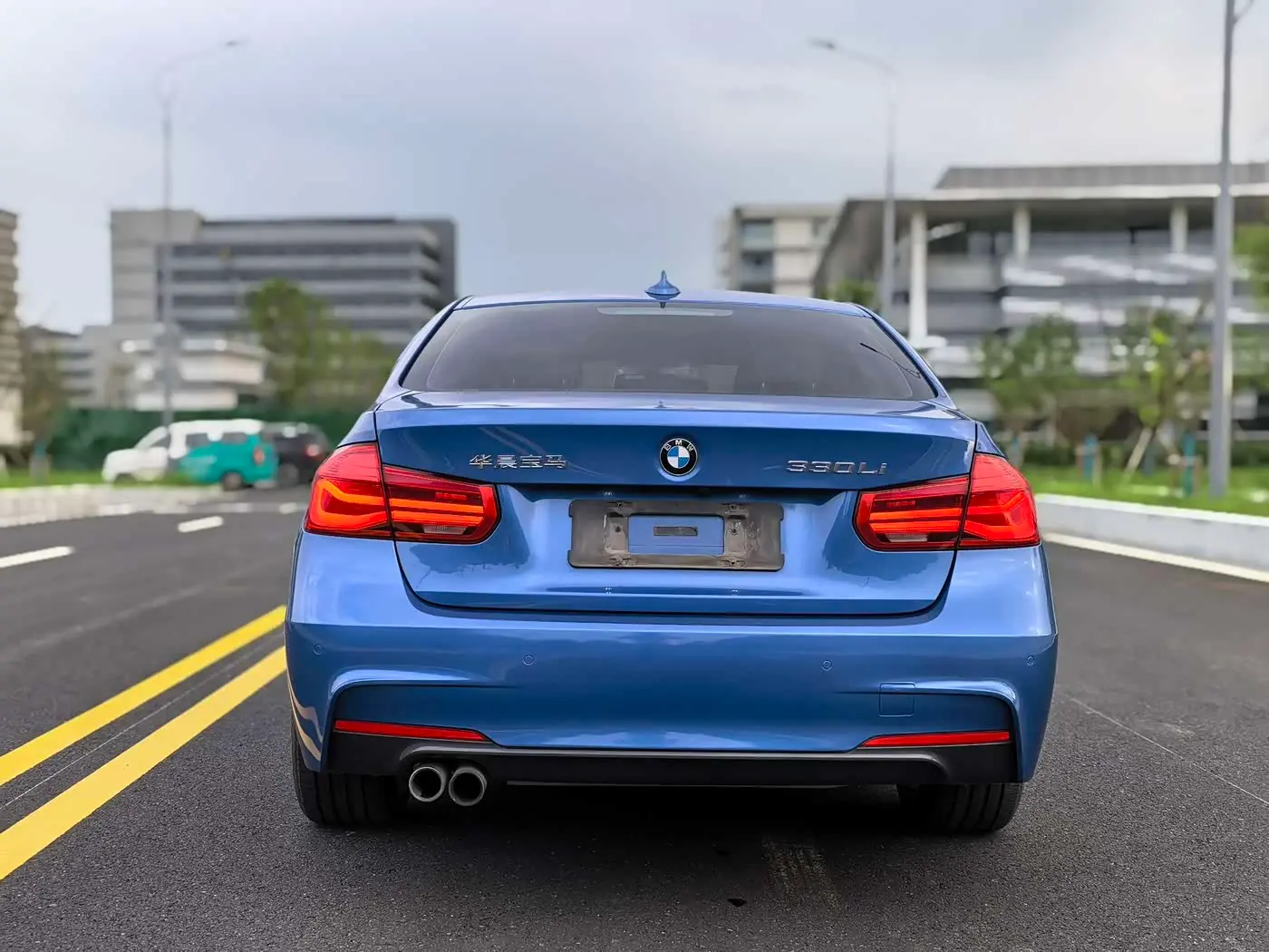 BMW 3 Series 2017 — Фото 12/15