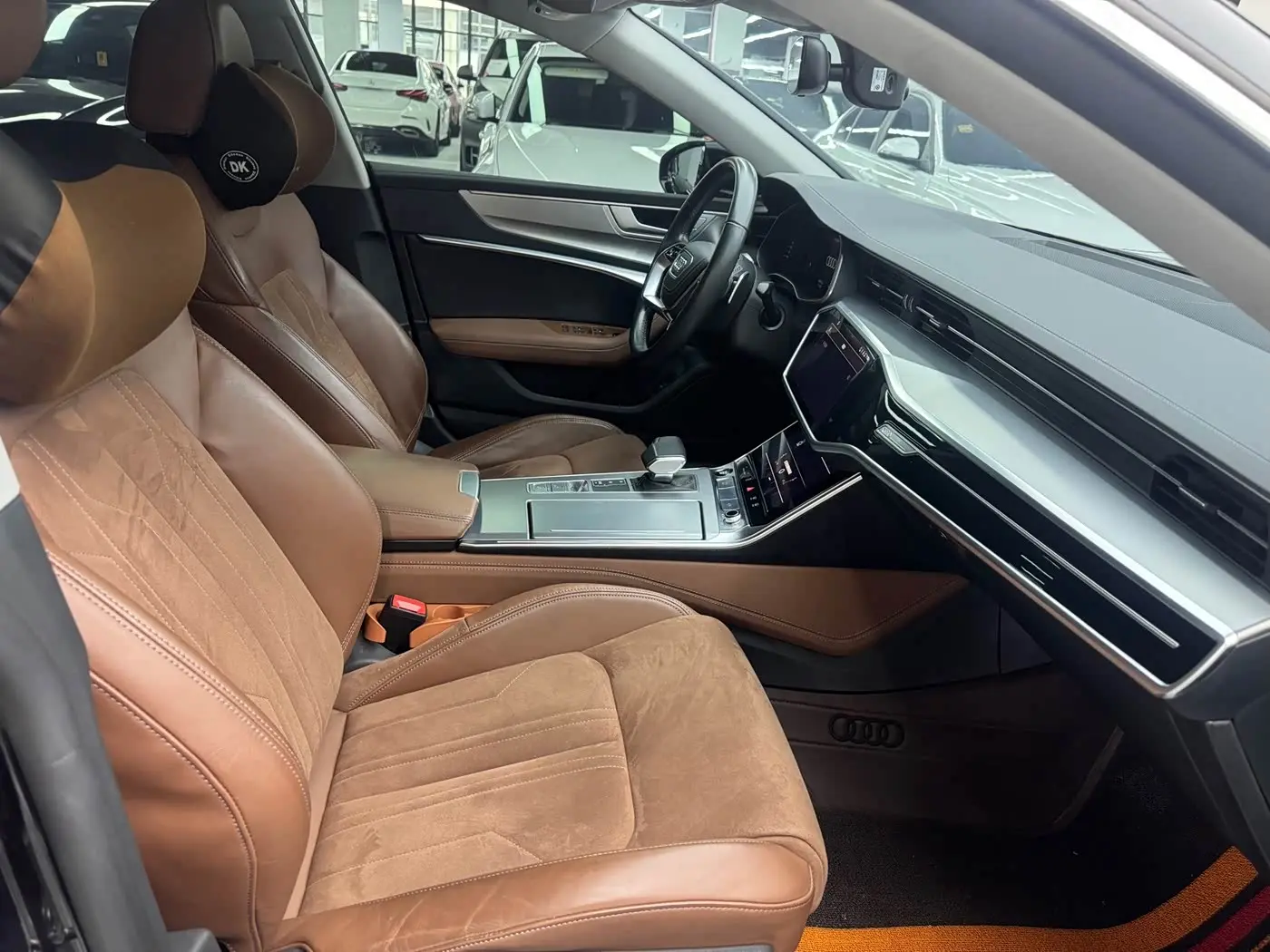 Audi A7L 2024 — Photo 10/15