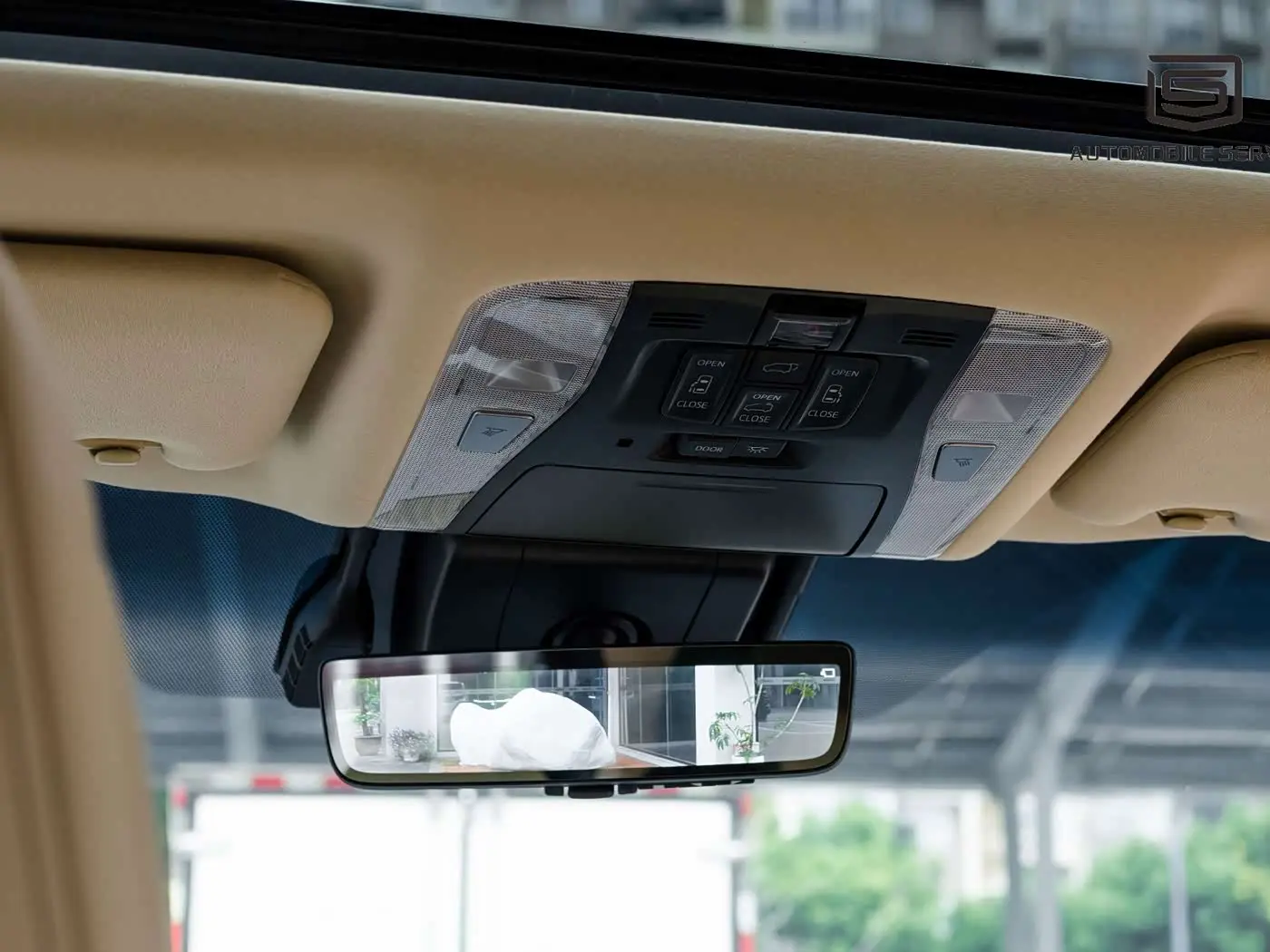 Toyota Alphard 2022 — Фото 11/17