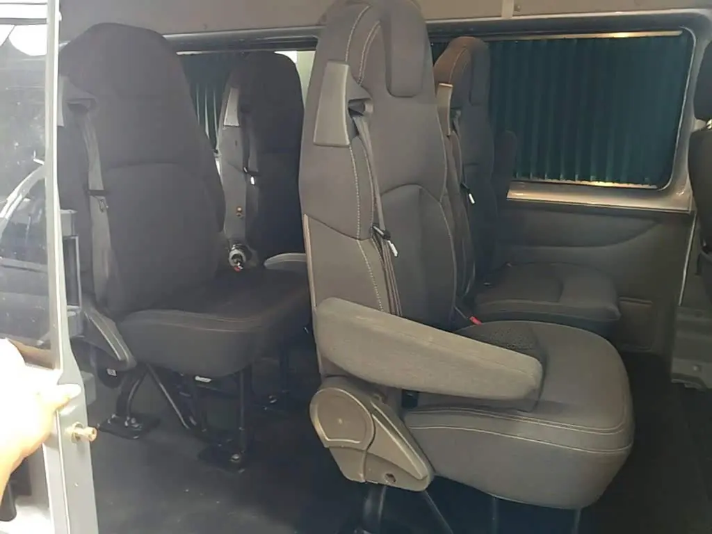 Ford New Generation Transit 2021 — ფოტო 17/20