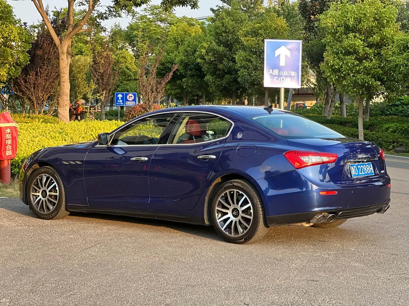 Maserati Ghibli 2015 — Photo 4/9