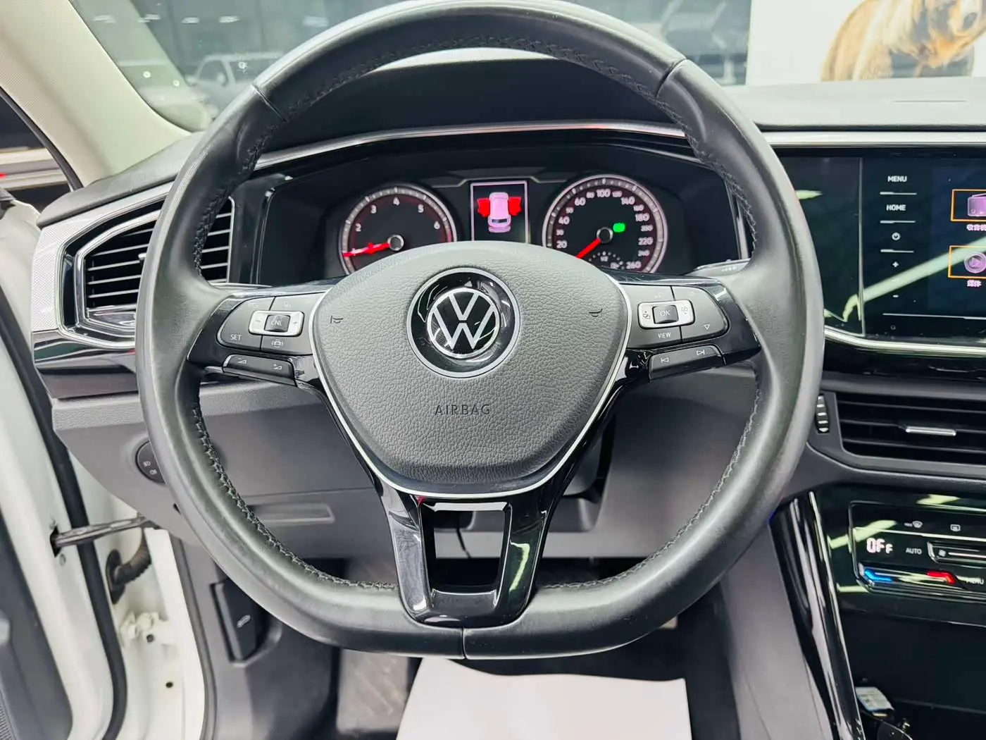 Volkswagen Tayron 2022 — ფოტო 8/13