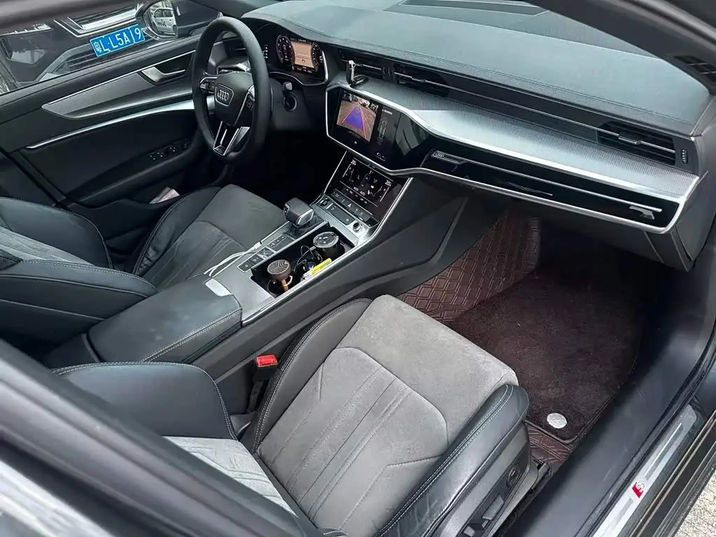 Audi A6L 2021 — Şəkil 7/7