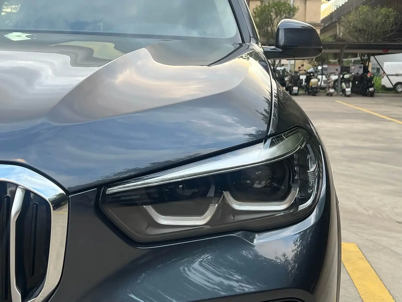 BMW X5 2021 — Photo 12/20