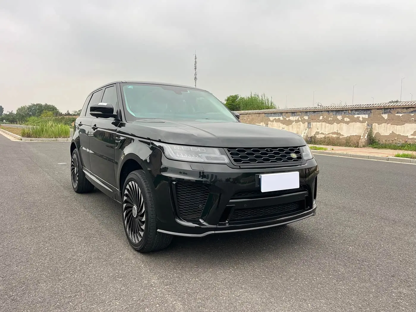 Land Rover Range Rover Sport 2016 — Photo 3/19