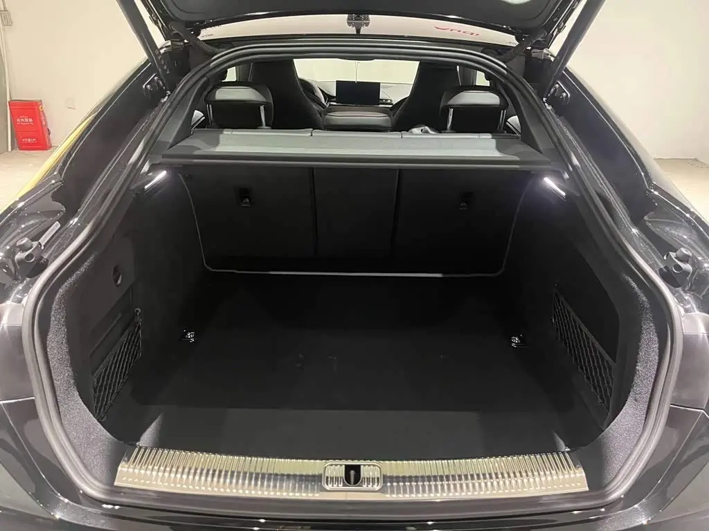 Audi RS 5 2024 — Photo 15/15