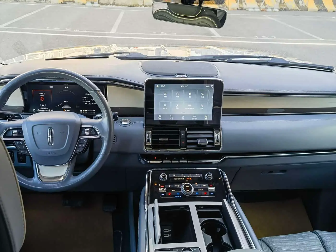 Lincoln Navigator 2019 — Şəkil 7/20