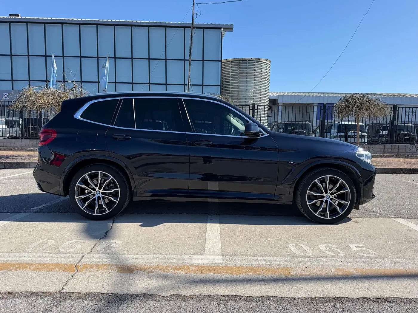BMW X3 2021 — Фото 4/20