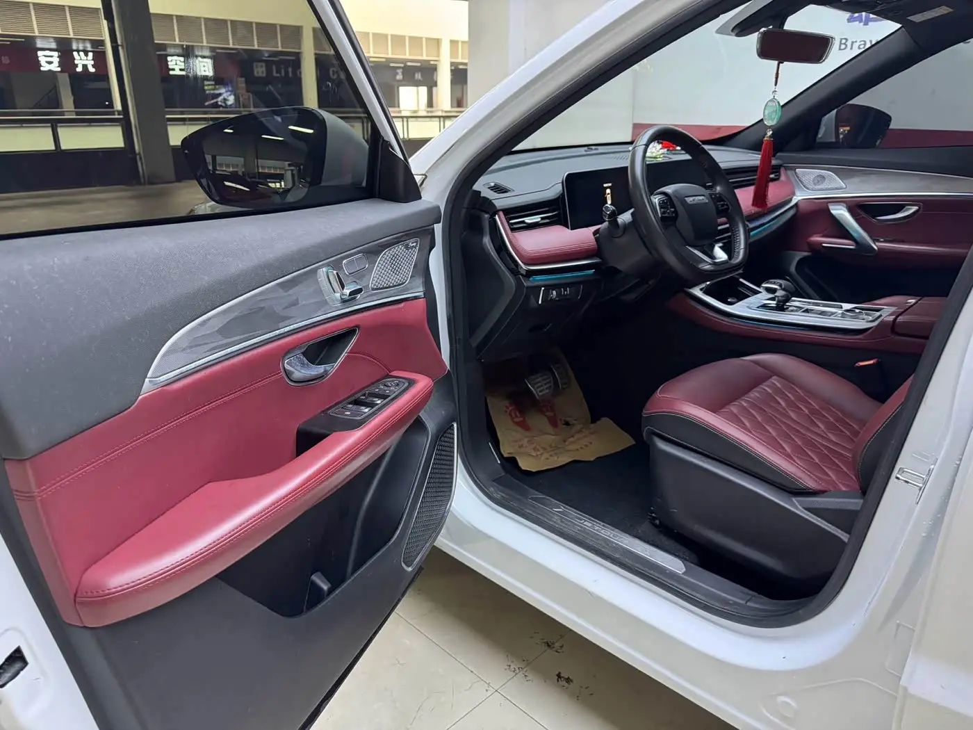Jetour X70 PLUS 2023 — Photo 11/20