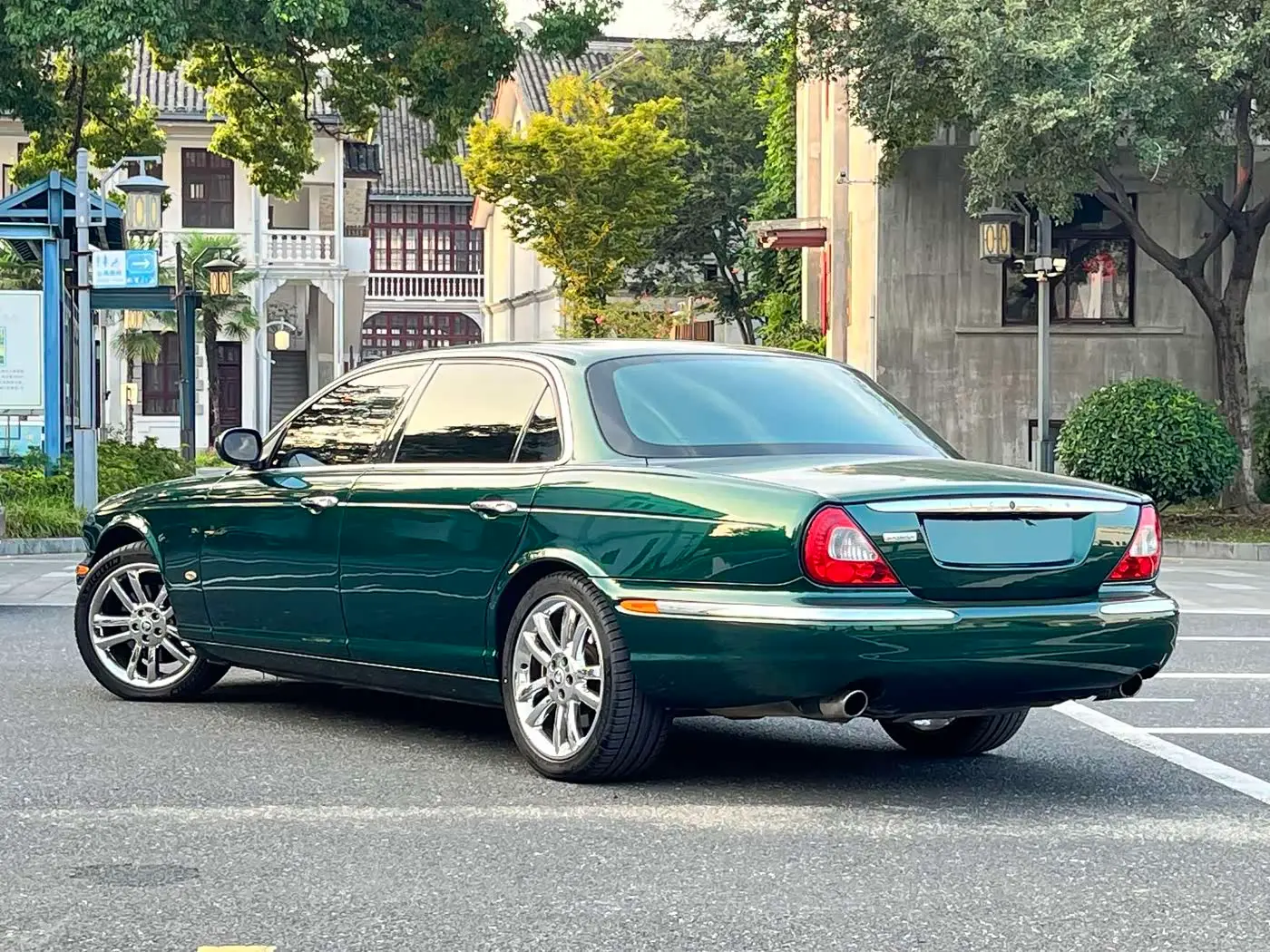 Jaguar XJ 2007 — Şəkil 5/11