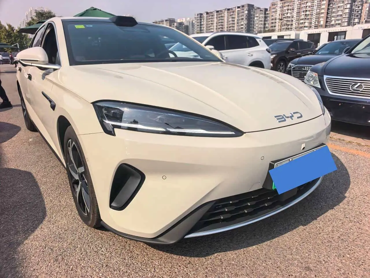 BYD Seal 07 DM-i 2025 — Photo 3/20