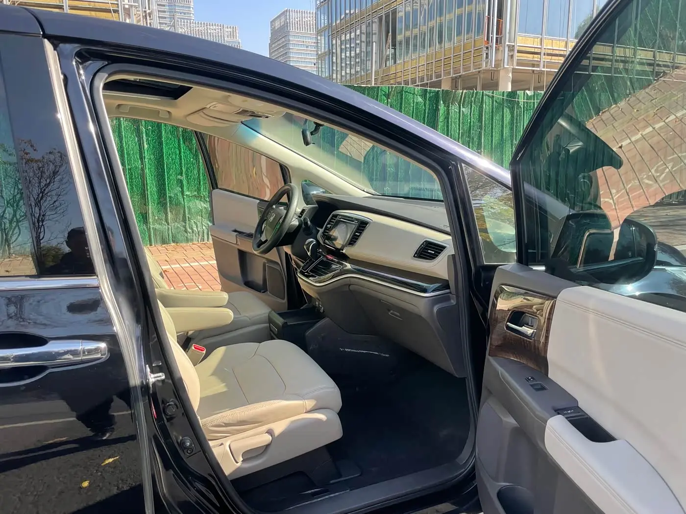 Honda Odyssey 2017 — Photo 8/17