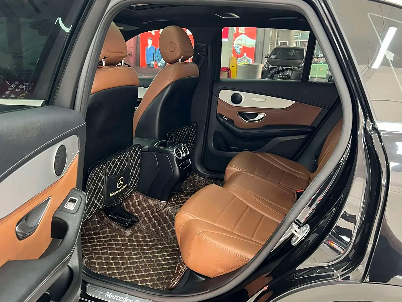 Mercedes-Benz GLC 2020 — Şəkil 6/18