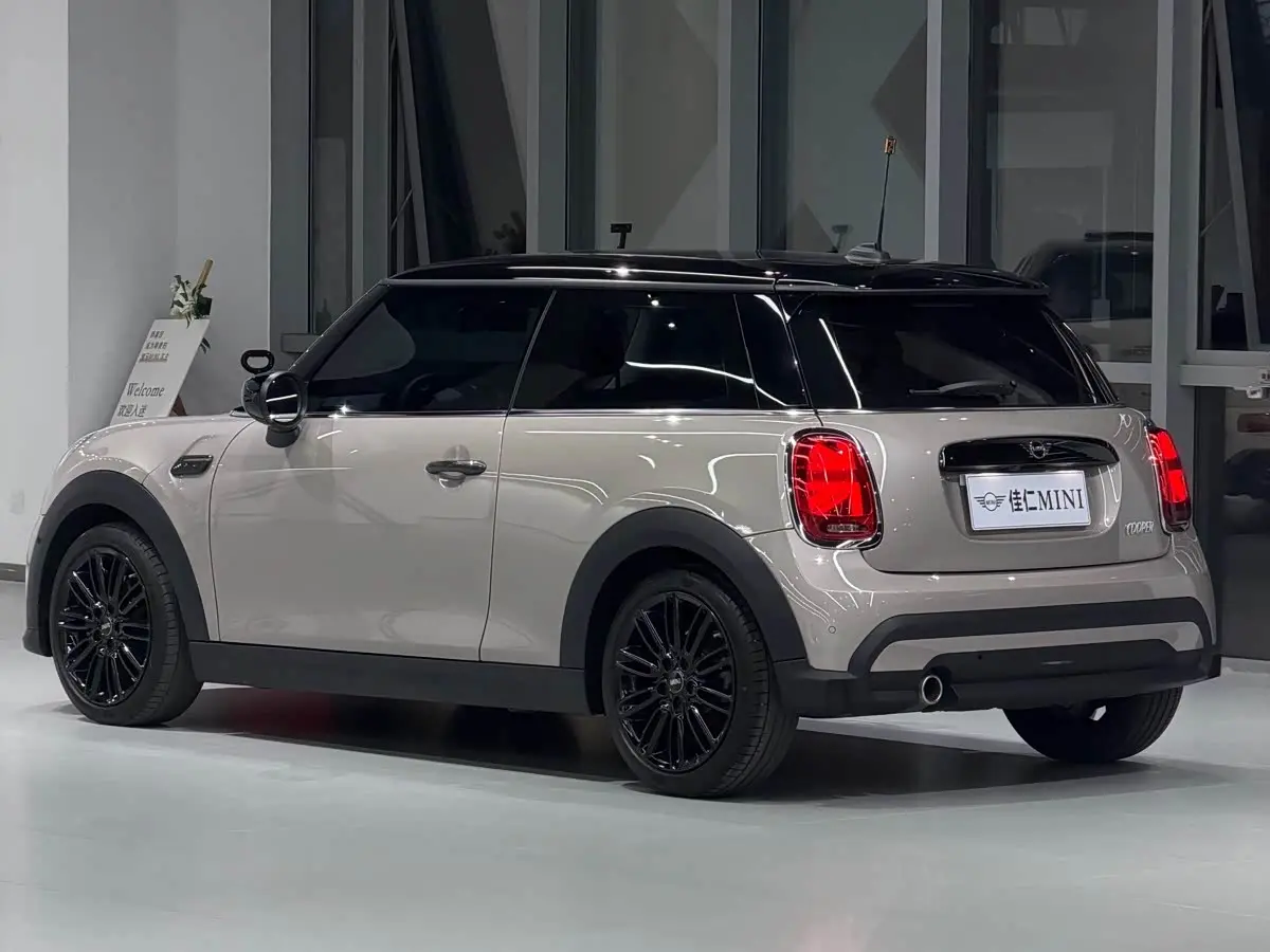 MINI MINI 2022 — Şəkil 2/16