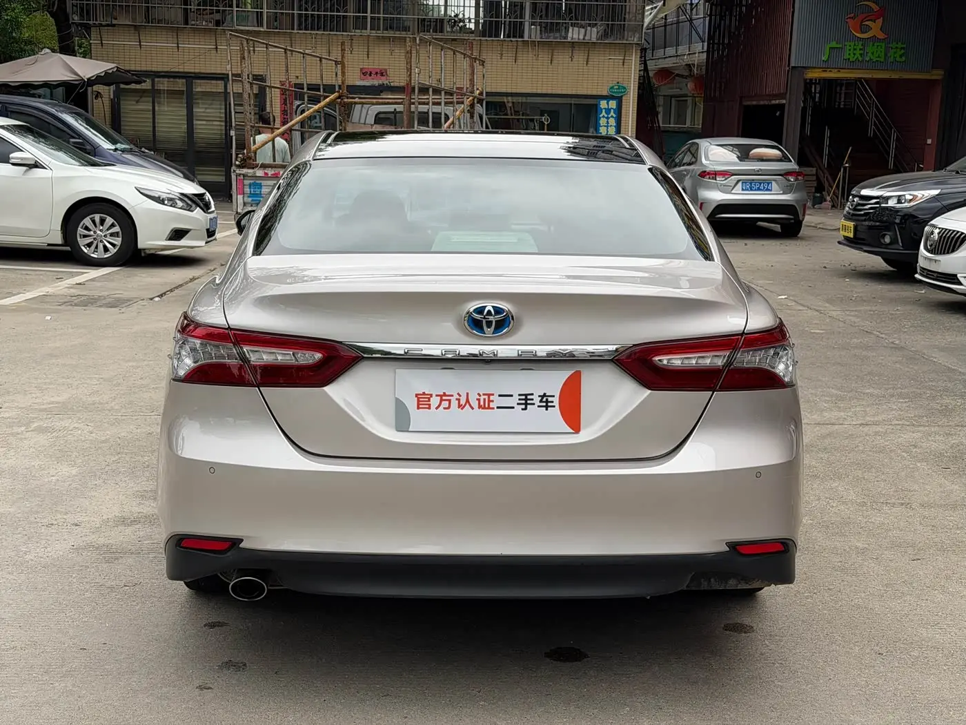 Toyota Camry 2018 — Photo 4/20