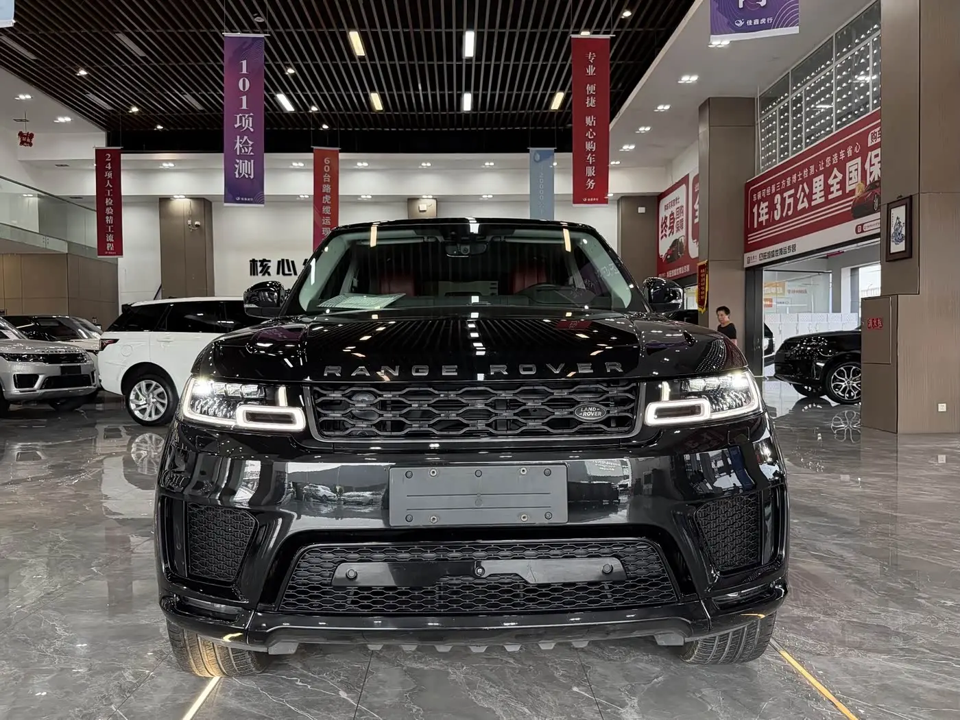 Land Rover Range Rover Sport 2019 — Фото 3/20