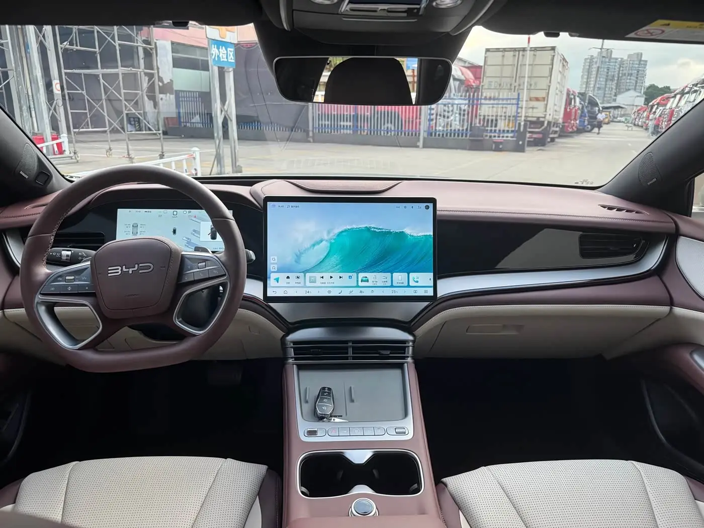 BYD Seal 07 DM-i 2025 — Фото 16/20