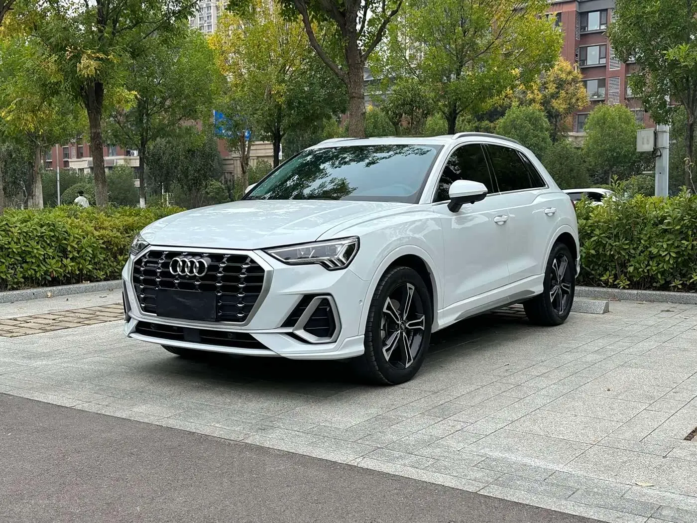 Audi Q3 2022 — Photo 1/20