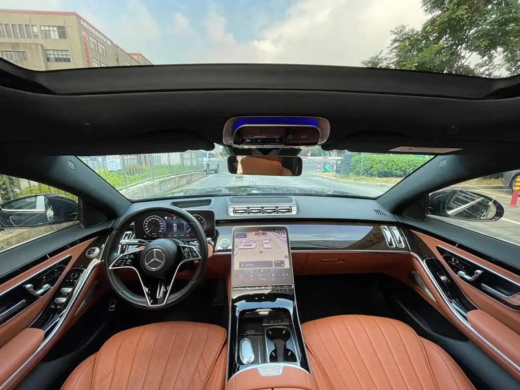 Mercedes-Benz S-Class 2021 — Photo 17/20