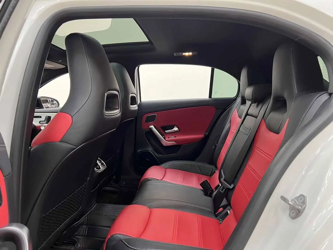 Mercedes-Benz A-Class AMG 2020 — Фото 16/20