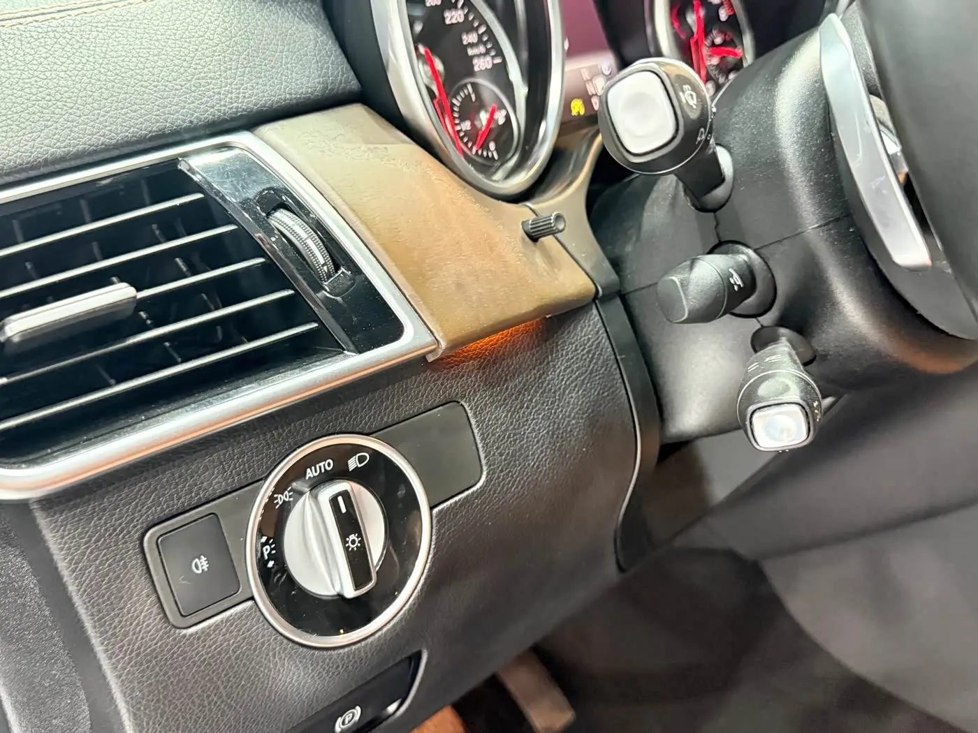 Mercedes-Benz GLS 2018 — Фото 8/16