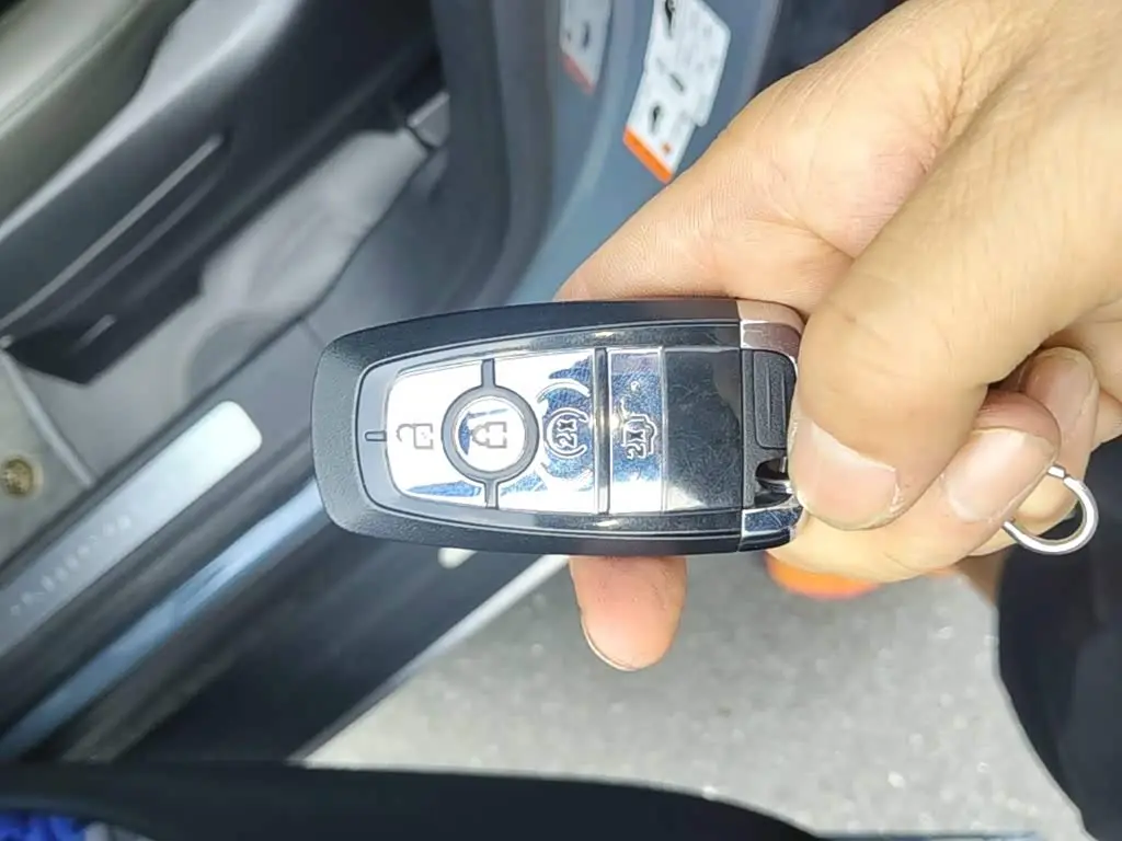Lincoln Aviator 2024 — Photo 9/20