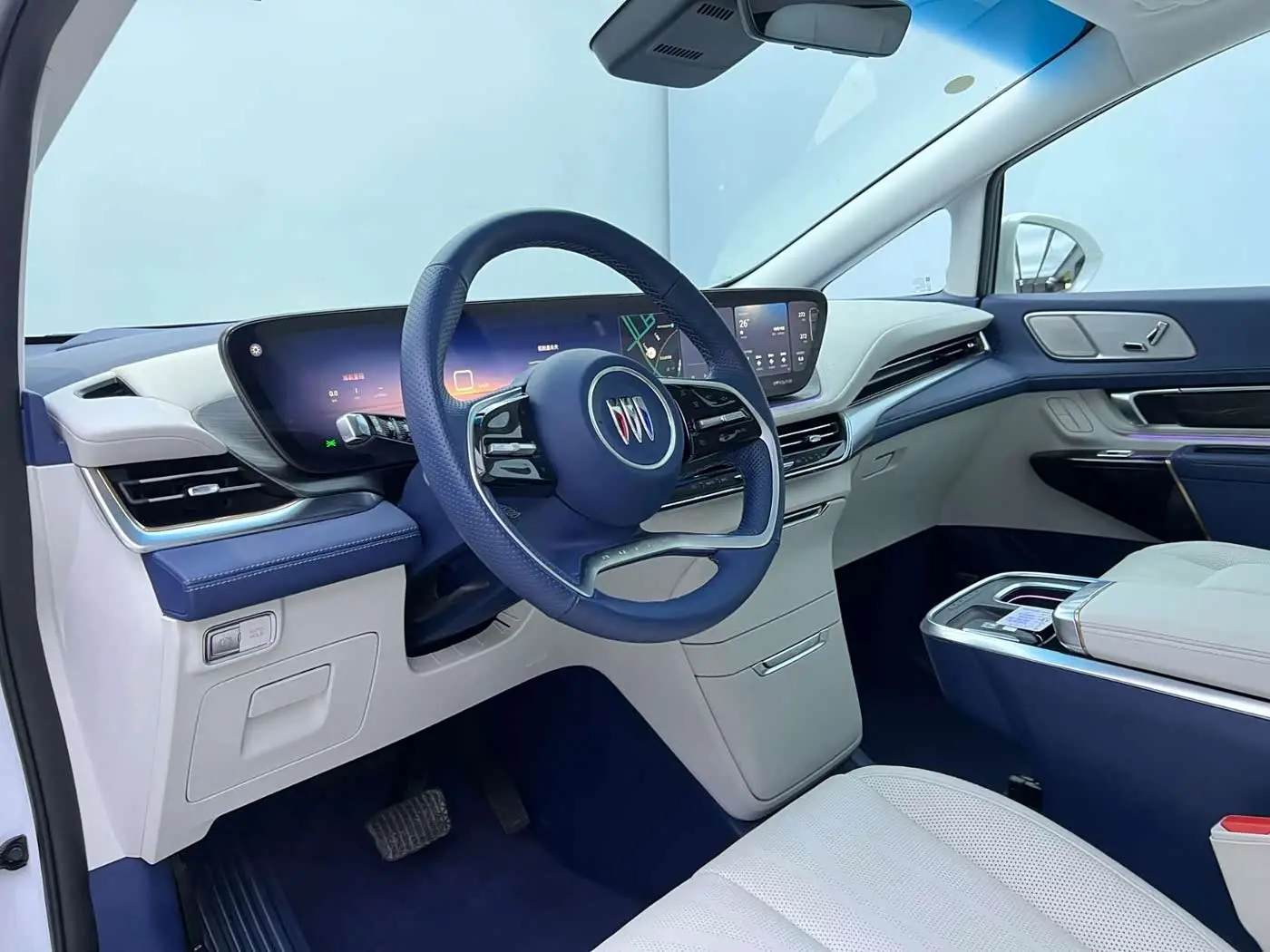 Buick Century 2023 — Photo 6/8