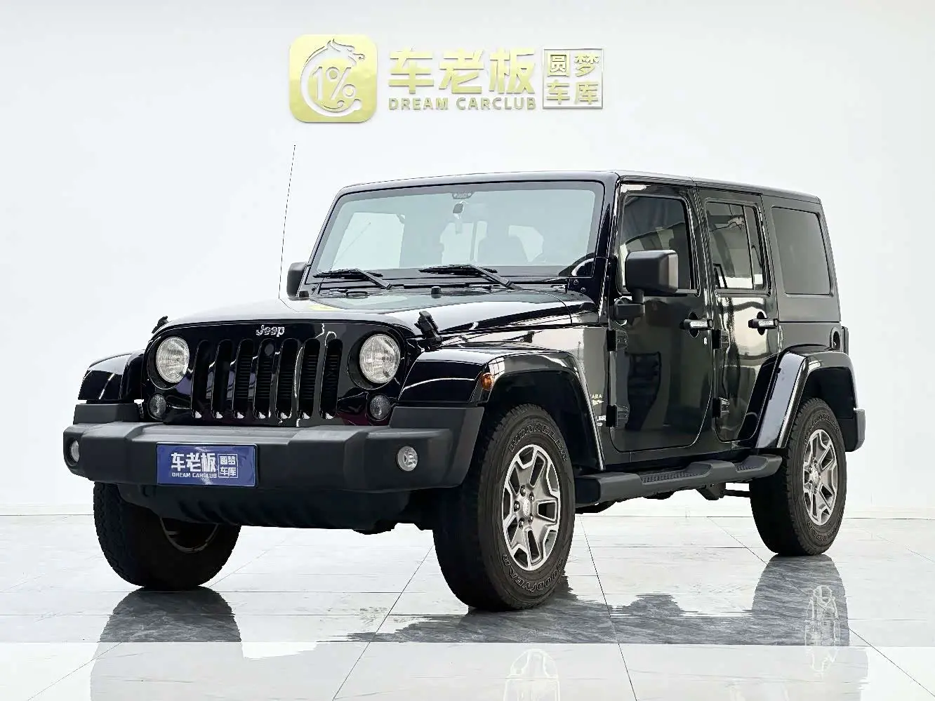 Jeep Wrangler 2016 — Фото 1/20