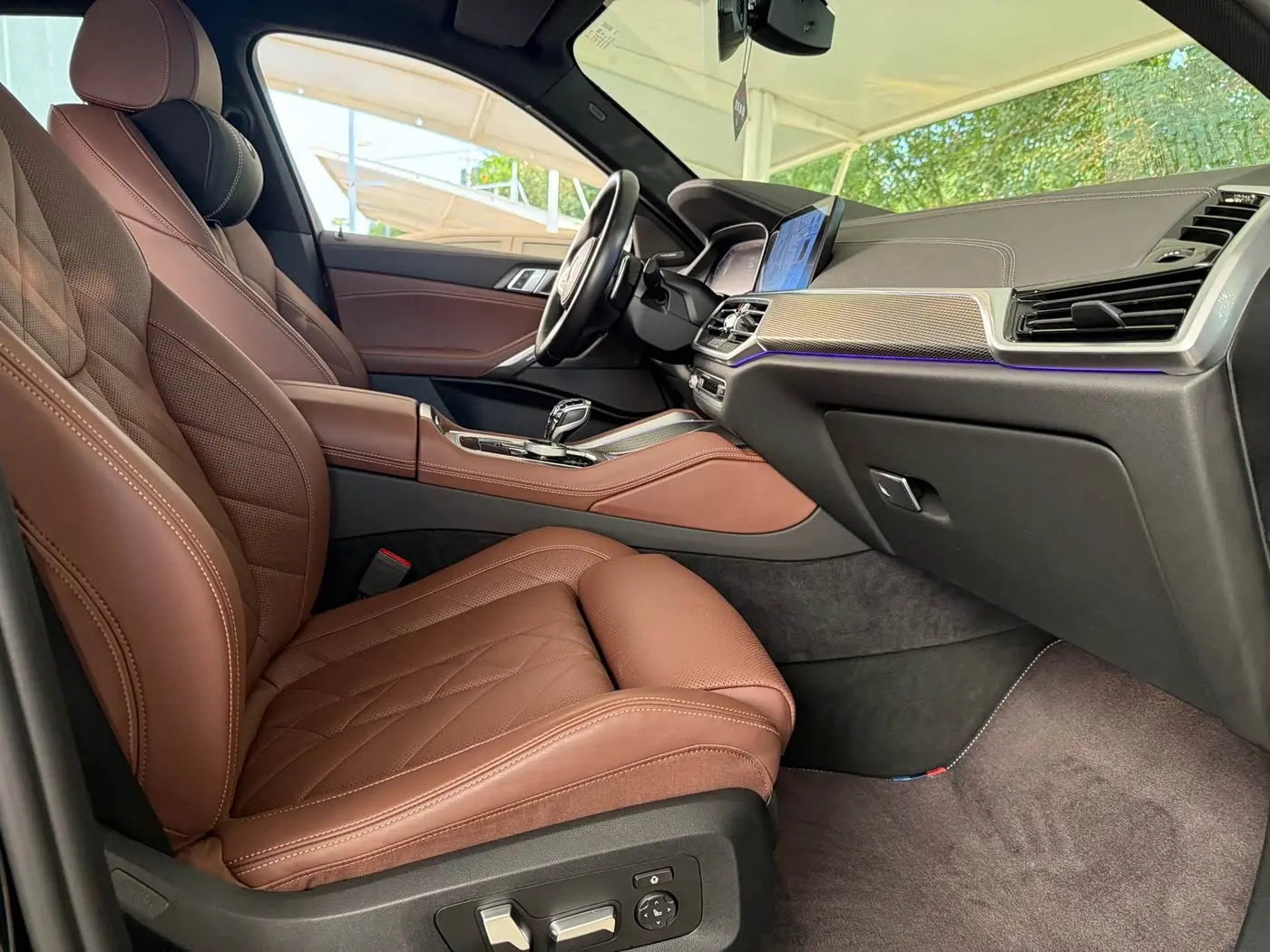 BMW X6 2023 — Photo 12/19