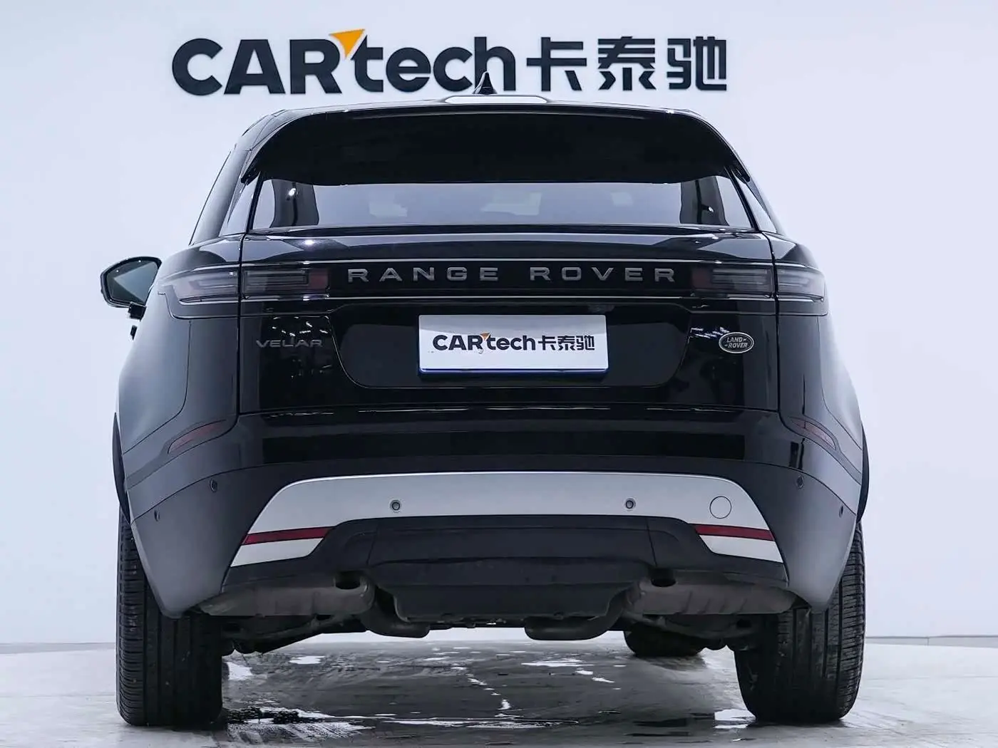 Land Rover Range Rover Velar 2024 — Фото 3/20