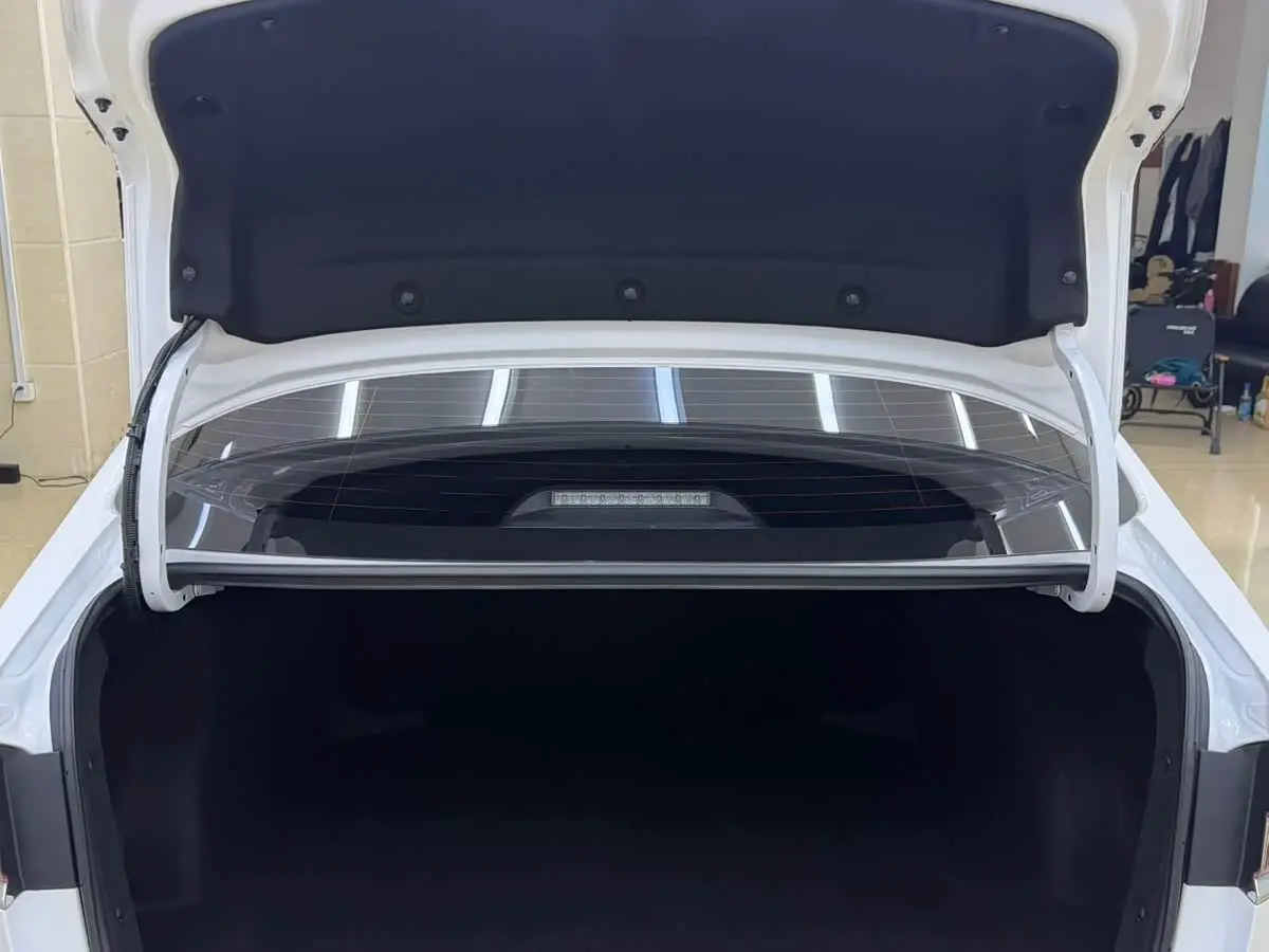 Toyota Corolla 2023 — Фото 20/20
