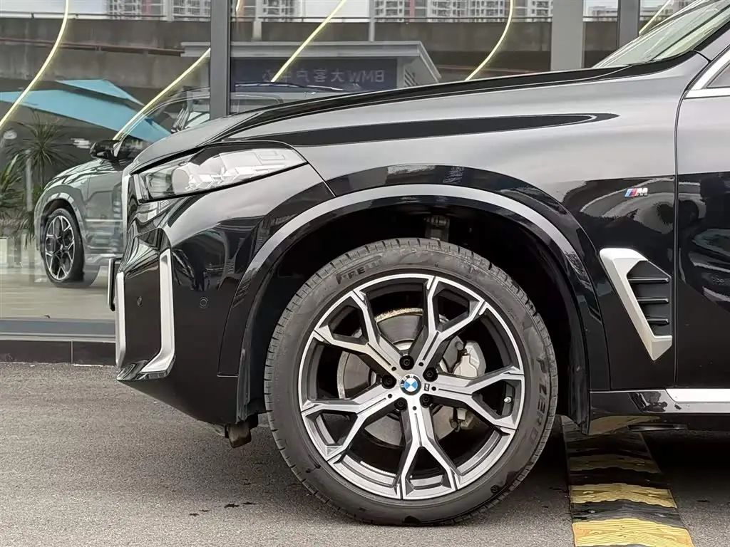 BMW X5 2024 — Photo 5/16