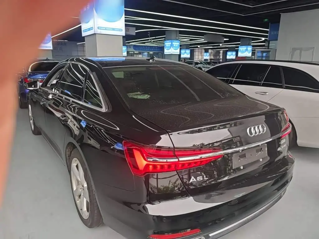 Audi A6L 2020 — Şəkil 5/19